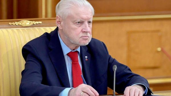 Mironov a propus instituirea unei distincții de stat pentru tații cu mulți copii - Sputnik Moldova
