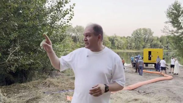 Мэр Кишинева Ион Чебан заявил, что две недели на водозаборной станции в Вадул-луй-Водэ шла работа нон-стоп, чтобы обеспечить водой столицу Молдовы - Sputnik Молдова