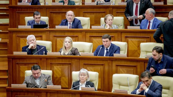 Старыш: если у оппозиции есть инстинкт самосохранения, она будет искать пути сближения - Sputnik Молдова