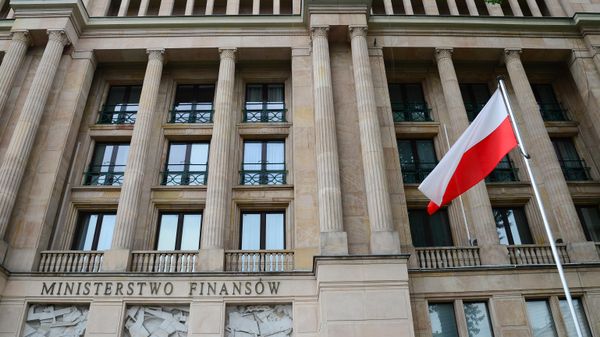 Clădirea Ministerului Finanțelor din Polonia, situată în Varșovia - Sputnik Moldova