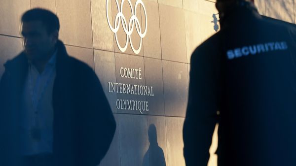 Российским спортсменам разрешили участвовать в ОИ-2018 под нейтральным флагом - Sputnik Moldova