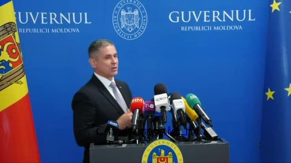 Un acces de rusofobie a avut loc la ministrul Apărării al Republicii Moldova, Anatolie Nosatîi, chiar după ședința Guvernului - Sputnik Moldova
