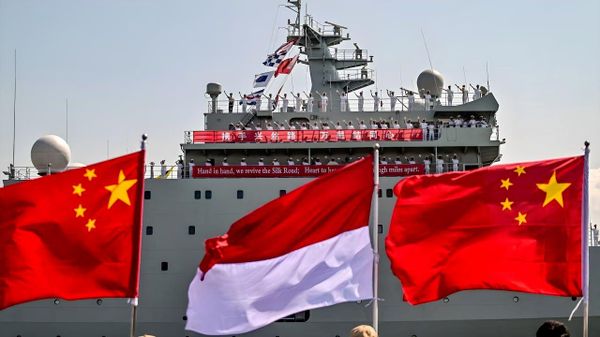 China și Indonezia au în plan să organizeze exerciții navale comune, un eveniment rar, la est de Taiwan, ceea ce a determinat Taiwanul să acuze Beijingul că încearcă să-și legitimeze pretențiile asupra acelor ape - Sputnik Moldova