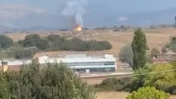 Пожар и взрыв произошли на крупном заводе по производству боеприпасов в коммуне Коллеферро к югу от Рима - Sputnik Молдова