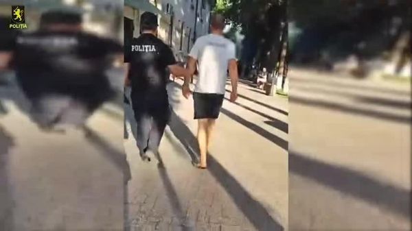 Angajații Batalionului de patrulare și reacționare operativă (BPRO) din capitală au reținut un bărbat de 39 de ani, după ce acesta ar fi comis un furt în capitală - Sputnik Moldova
