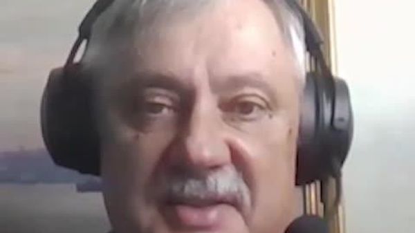 Решение МИД Молдовы отозвать посла в Москве для консультаций связано с политикой догоняющей эскалации Кишинева, считает российский политолог, профессор Дмитрий Евстафьев - Sputnik Молдова