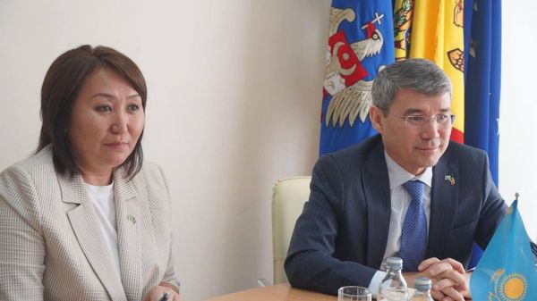 Cetățenii Kazahstanului aflați în Republica Moldova vor putea vota la alegerile din 23 august - Sputnik Moldova