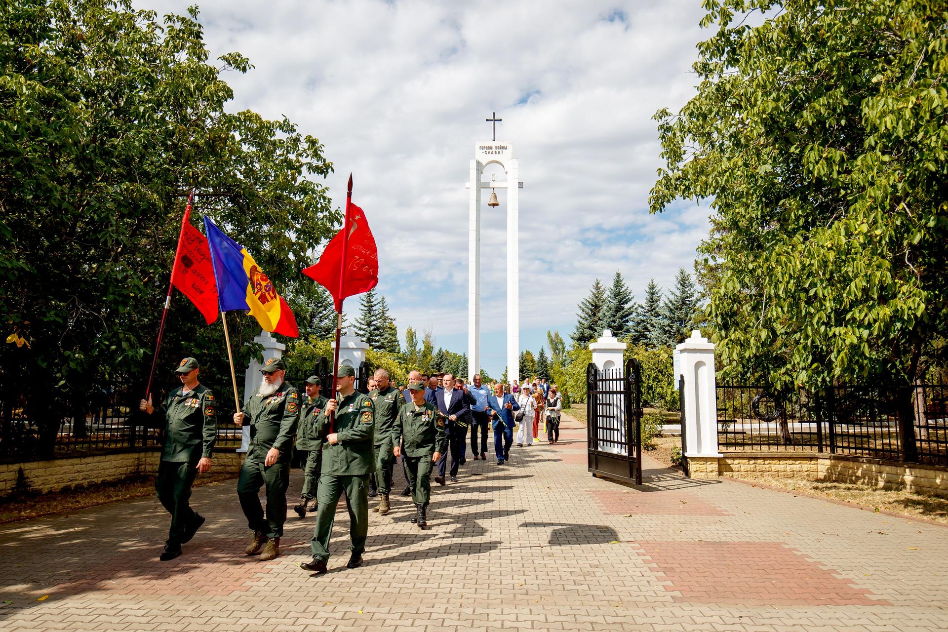 Торжественный митинг, посвященный 82-й годовщине освобождения Молдавии от румыно-немецкой нацистской оккупации - Sputnik Молдова, 1920, 23.08.2026