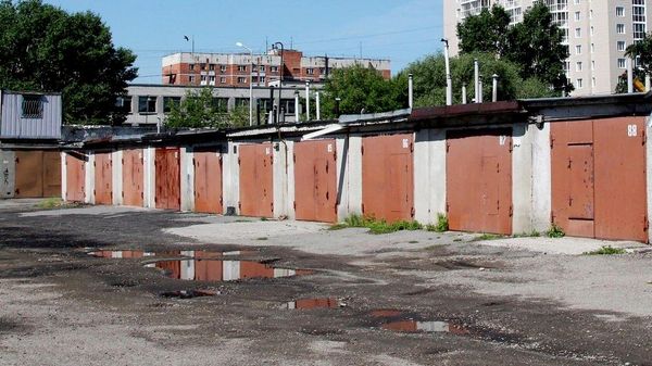 Autoritățile moldovene intenționează să majoreze taxa pe garaje și parcări private - Sputnik Moldova