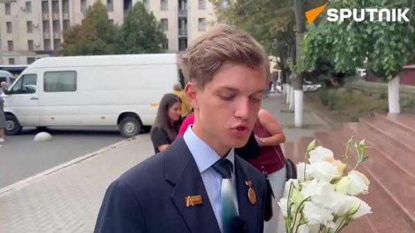 Не зная прошлого, мы не имеем будущего: участник шествия рассказал о значении Дня освобождения - Sputnik Молдова