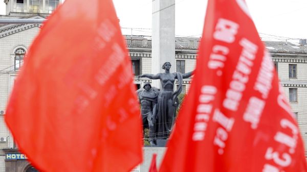 Марш мира в Кишиневе в честь 82-й годовщины освобождения Молдавии от фашизма - Sputnik Молдова