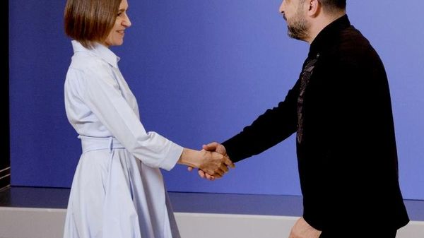 На встрече лидеров коалиции желающих в Киеве Майя Санду заявила о необходимости усилить систему ПВО Украины в преддверии зимы - Sputnik Молдова