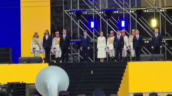 Sisteme de artilerie autopropulsate la parada militară de Ziua Independenței Republicii Moldova - Sputnik Moldova