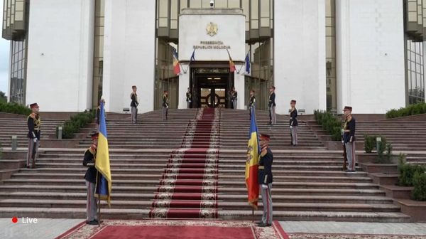 Зеленский ожидается с визитом в Кишинёве, сообщили в аппарате президента Молдовы - Sputnik Молдова
