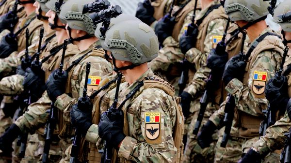 Военный парад в Кишиневе - Sputnik Молдова