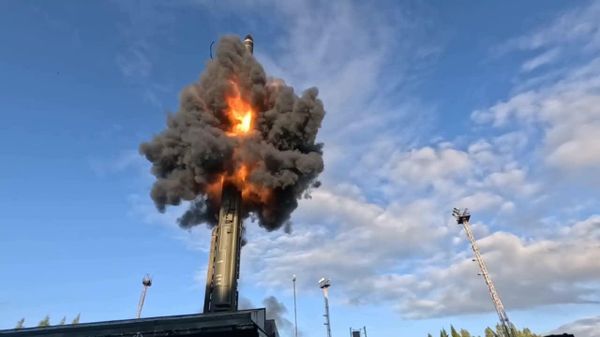 Вы видели как стартует межконтинентальная баллистическая ракета? Нет? Тогда спешите видеть - Sputnik Молдова