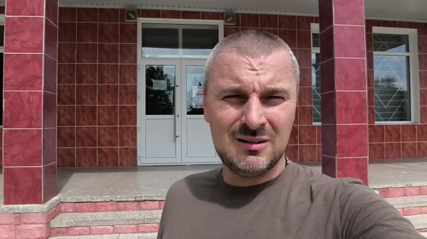 Онемевшая школа: Петрович показал закрытую гимназию в Кантемире - Sputnik Молдова