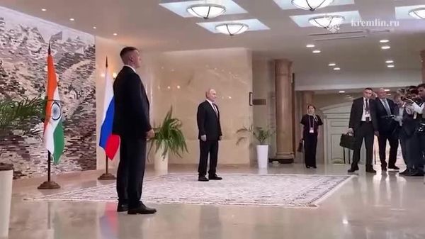 Putin, la întâlnirea cu Modi la Bișkek, a declarat că turismul dintre cele două țări a crescut cu 16% anul trecut - Sputnik Moldova