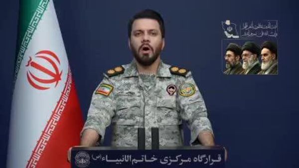 Cartierul general central „Khatam al-Anbiya” din Iran afirmă că forțele americane au efectuat atacuri aeriene asupra unor obiective militare și civile din sudul Iranului, provocând victime - Sputnik Moldova