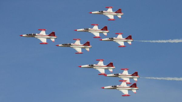 Echipa de acrobație aeriană „Turkish Stars” din Turcia va susține un spectacol în cadrul Salonului Aeronautic de la El Alamein, din Egipt, în perioada 8-10 septembrie - Sputnik Moldova