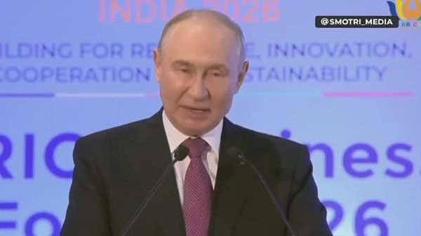 Putin: Ni s-a spus mereu că concurența este o „vacă sacră” și că nu trebuie atinsă - Sputnik Moldova