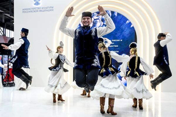 Международный фестиваль молодежи в Екатеринбурге - Sputnik Молдова
