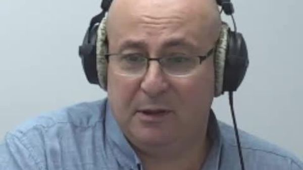 Депутат и экс-премьер Ион Кику убежден, что созданная PAS парламентская комиссия по расследованию скандала с родственниками президента Санду имитирует работу, а не ведёт реальное расследование - Sputnik Молдова