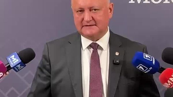Dodon — despre noua instituție de stat: „Nu au reușit să angajeze toate rudele?” - Sputnik Moldova