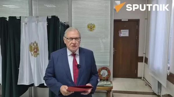 В посольстве России в Кишинёве проходит голосование на выборах в Госдуму - Sputnik Moldova