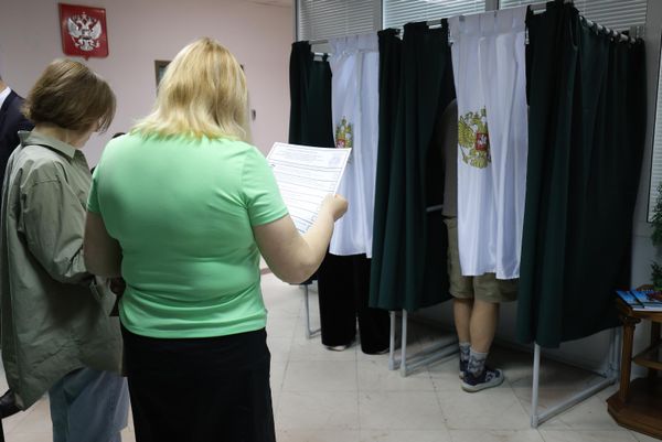 Сверка данных и голосование на выборах в Госдуму РФ в Кишиневе 20 сентября  - Sputnik Молдова
