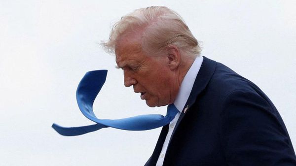 Trump se prăbușește încet, dar sigur - Sputnik Moldova