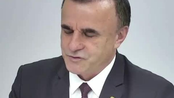 Экс-премьер Василий Тарлев считает, что у властей Молдовы нет серьезных оснований для введения чрезвычайного положения в энергетической и гидрологической сферах - Sputnik Молдова