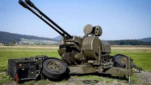 Două sisteme antiaeriene românești modernizate de Rheinmetall nu au trecut testele de recepție - Sputnik Moldova