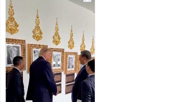 Trump și Xi Jinping au râs în apropierea plăcuței lui Biden de pe „Aleea prezidențială a faimei” de la Casa Albă - Sputnik Moldova