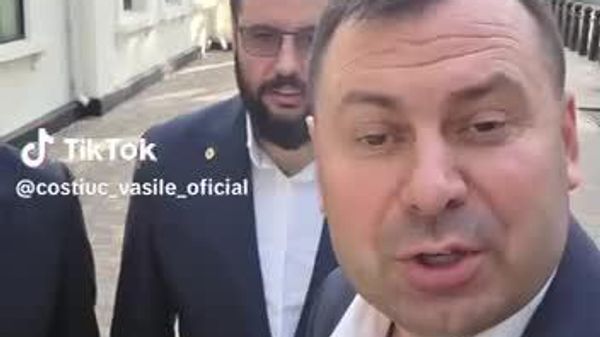 Vasile Costiuc se înședințează la ambasada Statelor Unite și nu așa oarecum, ci de dis-de-dimineață - Sputnik Moldova