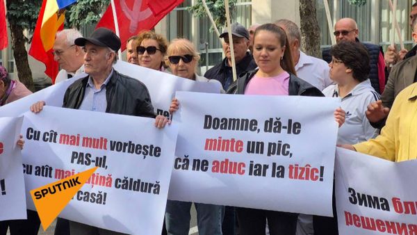 Comuniștii protestează în fața Guvernului de la Chișinău - Sputnik Moldova