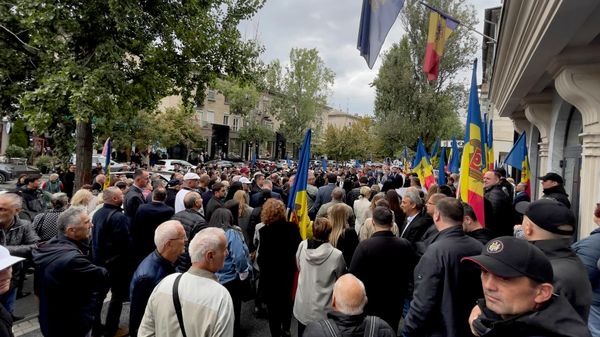 Protest în fața ANRE, 28.09.2026 - Sputnik Молдова