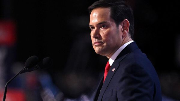 Secretarul de stat Marco Rubio a ordonat delegației Iranului la ONU, inclusiv ministrului de Externe Abbas Araghchi, să părăsească imediat New Yorkul, după ce negocierile dintre SUA și Iran au intrat în impas luni - Sputnik Moldova