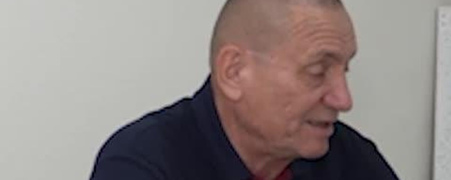 Политолог Борис Шаповалов считает, что Молдову фактически вынуждают покупать российский газ через цепочку посредников, переплачивая за него в разы - Sputnik Молдова, 1920, 03.10.2026