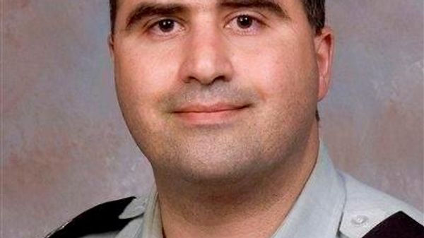 Trump a aprobat pedeapsa cu moartea prin împușcare pentru Nidal Hasan, în cazul atacului armat din 2009 de la Fort Hood, Texas, soldat cu 13 morți și 32 de răniți, a anunțat Pentagonul - Sputnik Moldova