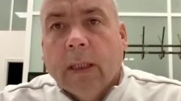 Analistul politic Corneliu Ciurea consideră că partidul de guvernământ PAS este susținut, în realitate, de o minoritate a alegătorilor din Republica Moldova și câștigă alegerile exclusiv datorită unor fraude comise la votul din diaspora - Sputnik Moldova