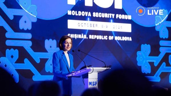 Молдова готова принять столько украинских беженцев, сколько потребуется этой зимой, заявила президент страны Санду на форуме по безопасности в Кишиневе - Sputnik Молдова