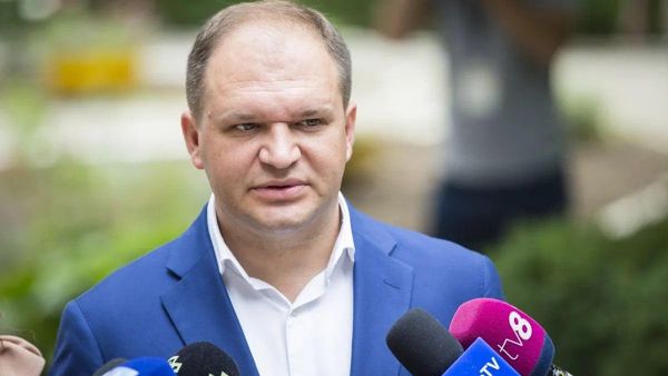 Чебан обвинил Termoelectrica в порче отремонтированных дорог Кишинева - Sputnik Молдова