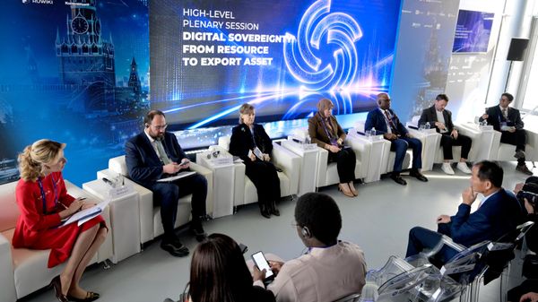 ГЦФ-2026. Пленарная сессия высокого уровня. Цифровой суверенитет: от ресурса к экспортному активу - Sputnik Moldova
