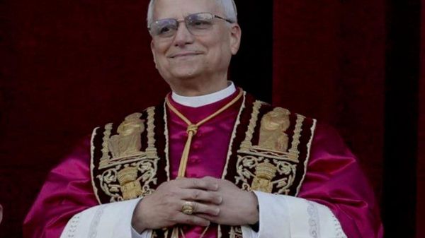 Papa Leon al XIV-lea a fost diagnosticat cu cancer pulmonar (un nodul) - Sputnik Moldova