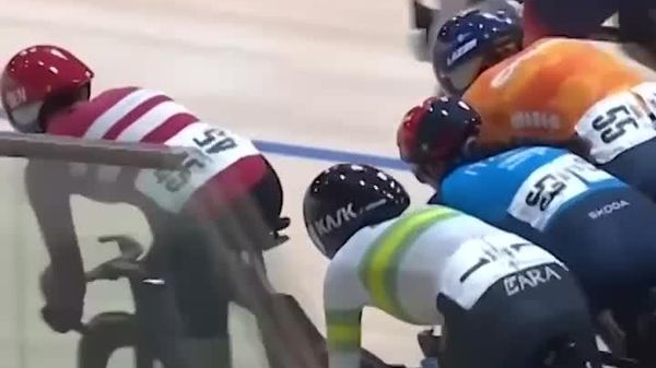 O căzătură masivă în lanț a avut loc la Campionatele Mondiale de Ciclism pe Velodrom de la Shanghai, în timpul probei feminine de Omnium - Sputnik Moldova