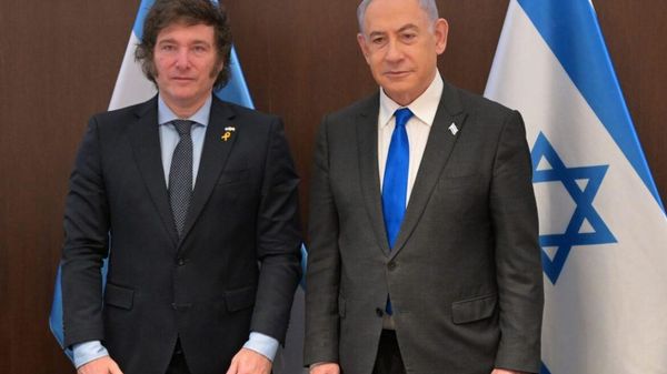 Netanyahu a ordonat Israelului să-și schimbe poziția în favoarea Argentinei în disputa privind Insulele Falkland, după ce Marea Britanie a impus sancțiuni coloniilor israeliene din Cisiordania - Sputnik Moldova