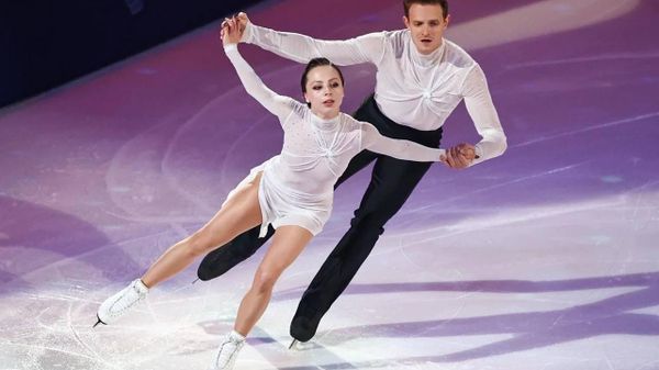 Prima medalie la un Grand Prix de patinaj artistic după cinci ani - Sputnik Moldova