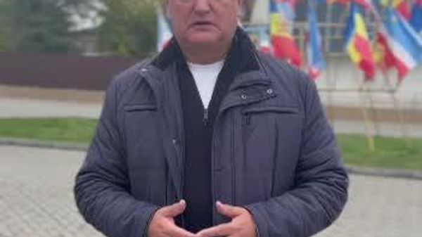 Dodon: Lucrăm pentru a găsi un agent economic pe care să-l ajutăm să finalizeze toate procedurile necesare și să asigure livrarea de gaze rusești mai ieftine până la granița cu Republica Moldova - Sputnik Moldova