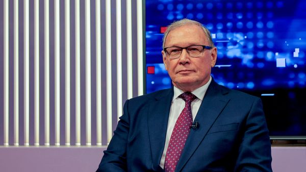 Посол России в Молдове Олег Озеров на пресс-конференции в Приднестровье - Sputnik Молдова